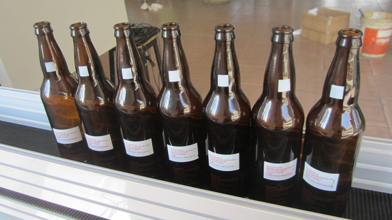 Printer layar botol CNC kaca / logam bekerja untuk kaleng aerosol anggur