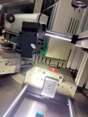 CNC Full Servo Containers Screen Printer Dengan Kecepatan Pencetakan 60pcs/Min